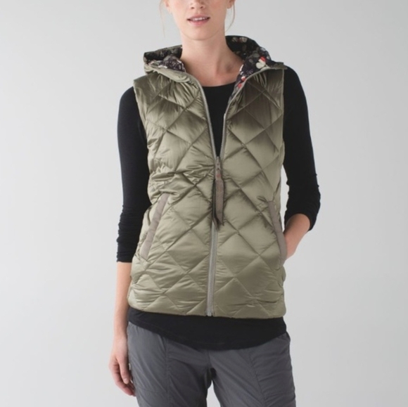 Lululemon | The Fluffiest Reversible Down Vest Olive Green Butterflies Size 2 - Picture 5 of 16